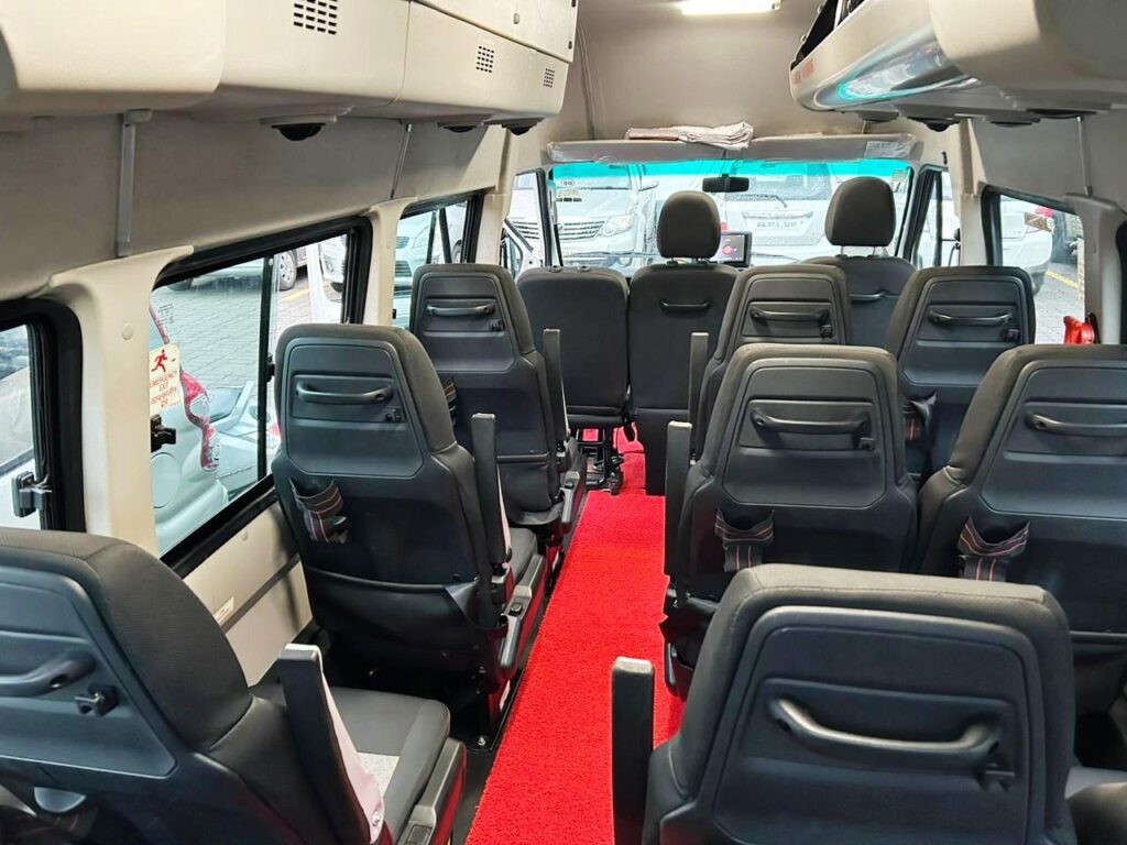 Minibus Rental in Goa